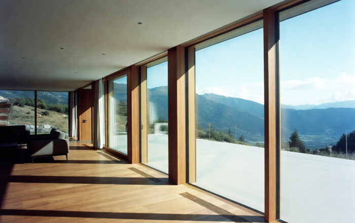 casa-prefabbricata-serramenti-alte-prestazioni-1200x800-1-700x441 prezzi case prefabbricate Home